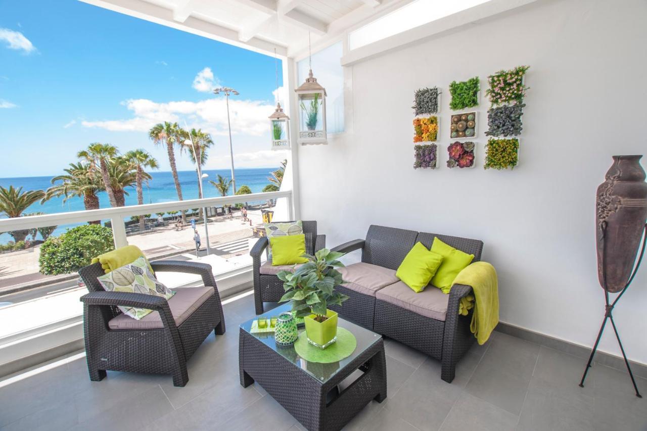 Appartement Casa Oceano On The Front Line With Amazing Sea Views à Puerto del Carmen  Extérieur photo